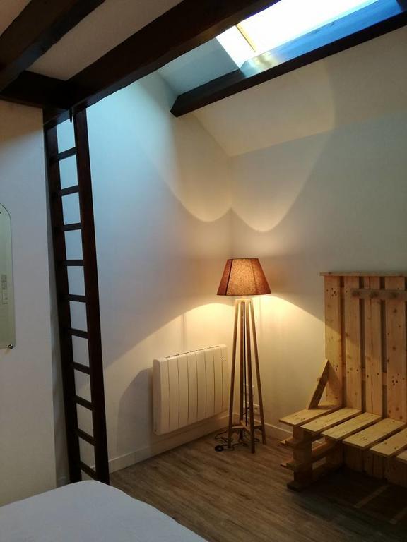Gite Du " Bas Du Cru " Villa Romery  ภายนอก รูปภาพ
